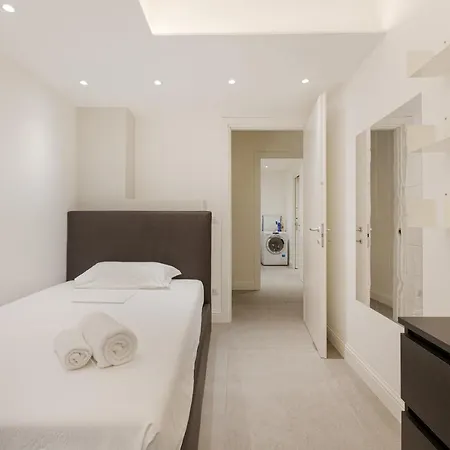 Apt Milano-moscova Con Terrazzo Condiviso Apartamento