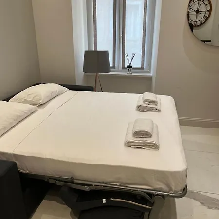 Apt Milano-moscova Con Terrazzo Condiviso * Milán