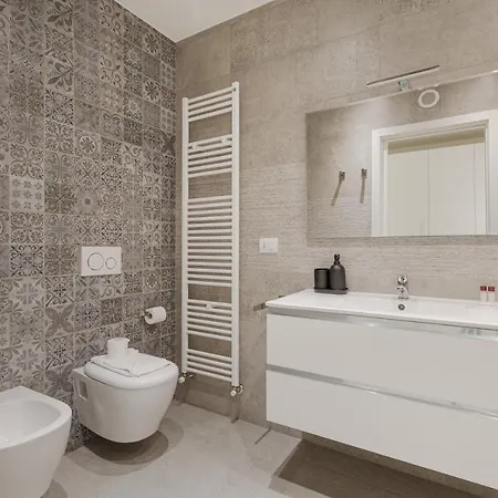 Apt Milano-moscova Con Terrazzo Condiviso Apartamento